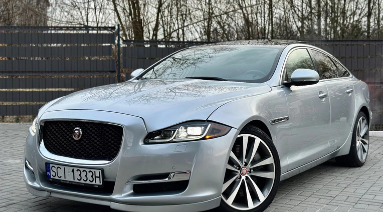 Jaguar XJ cena 125999 przebieg: 69900, rok produkcji 2015 z Aleksandrów Kujawski małe 211